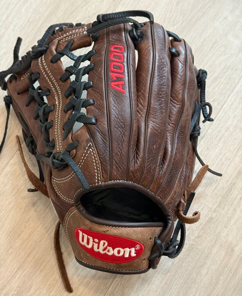 Wilson A1000 LH Outfield Baseball Glove 12.5" (Used)