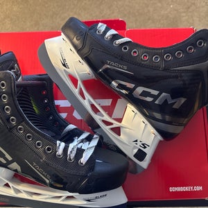 2024 CCM Senior Tacks XF Pro Hockey Skates 10 Regular (New)