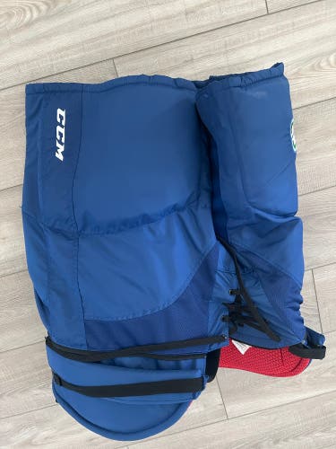 Men's Senior XL CCM HP45 Hockey Pants (Used)