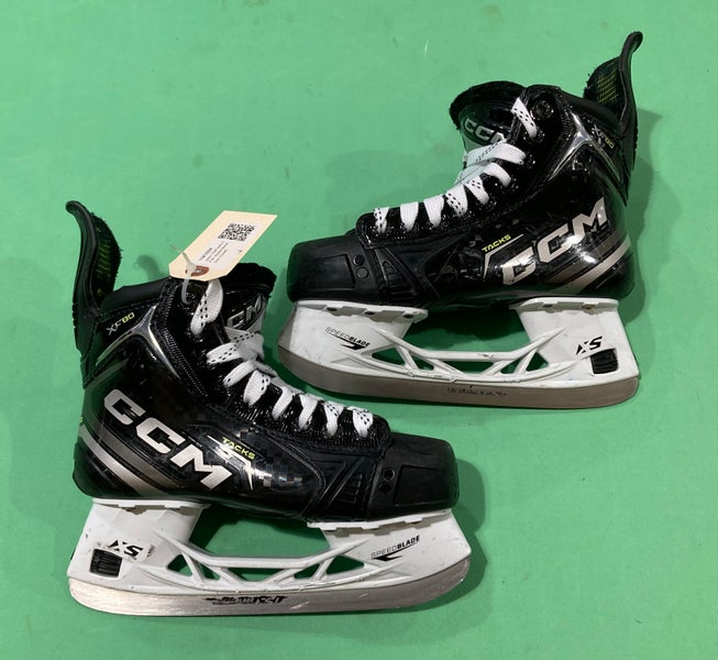 Used Junior CCM Tacks XF 80 Hockey Skates Size 3