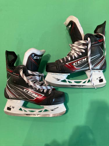 Senior CCM JetSpeed FT470 Hockey Skates | Size 6.5