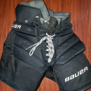 Intermediate Small Bauer Elite Hockey Goalie Pants (Used)