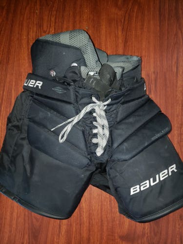 Intermediate Small Bauer Elite Hockey Goalie Pants (Used)