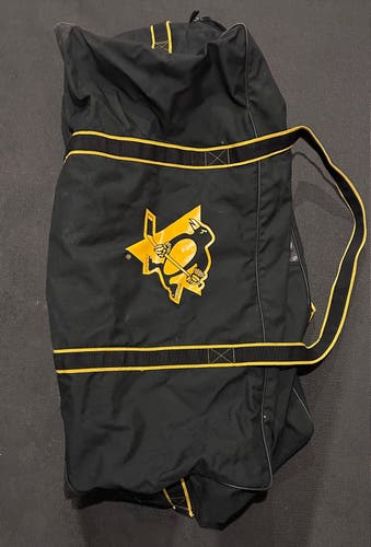 Pittsburgh Penguins Elite JRZ Goalie Gear Bag Pens Elite (Used)