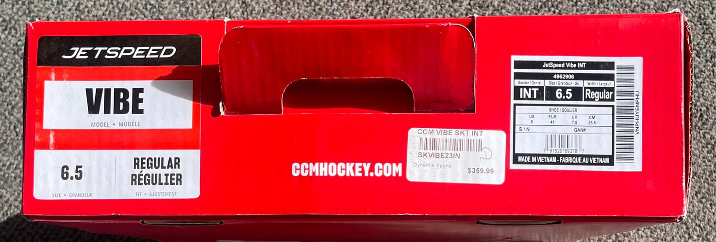 Intermediate CCM JetSpeed Vibe Hockey Skates Size 6.5 Regular Width