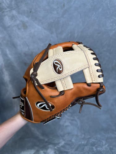 Brown Rawlings Heart of the Hide PROR204W-GB RH Infield Baseball Glove 11.5" (Used)