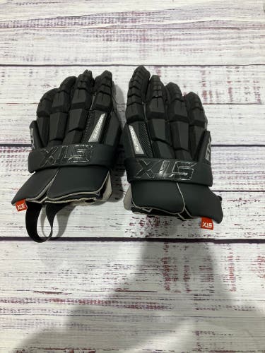 Black STX Surgeon RZR2 Lacrosse Gloves (Used)