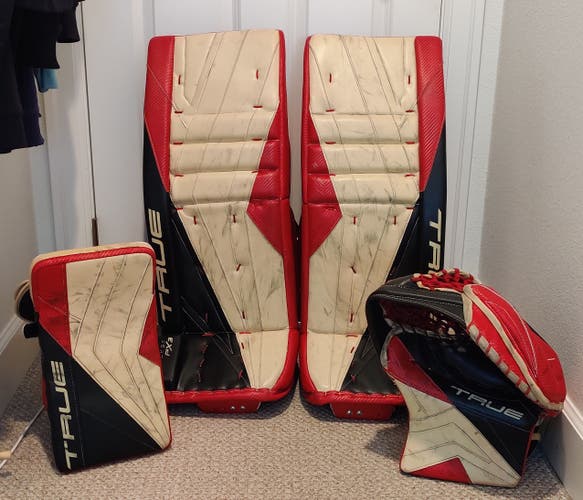 31"+2 True Catalyst Px3 Regular Goalie Full Set Pro Stock (Used)