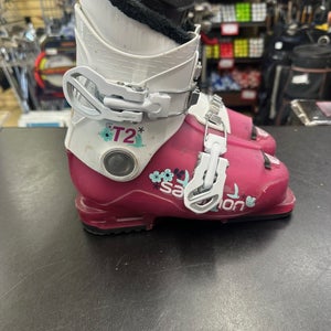 Salomon T2 Mondo 19 & 19.5  Ski Boots (Used)