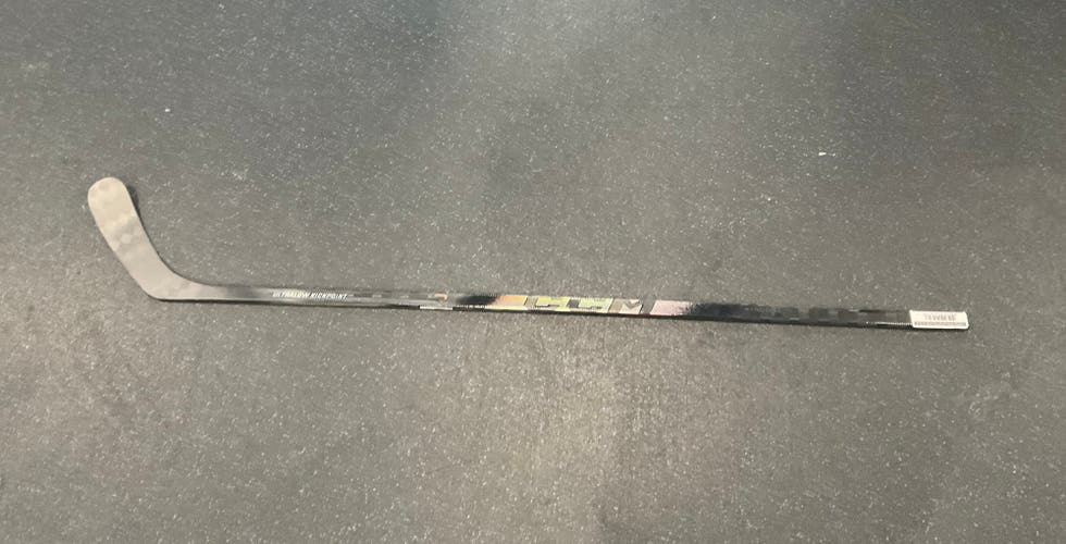 Senior CCM Ribcor Trigger 10 Pro Right Handed Hockey Stick P29 75 Flex (New)