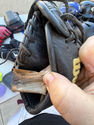 Wilson A2000 1786 RH Infield Baseball Glove 11.5" (Used)