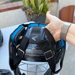 Easton Catcher’s Helmet