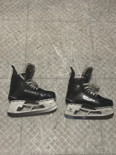 2024 Bauer Supreme Shadow Hockey Skates Size 7 Fit 2 (Used)