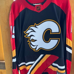 Calgary Flames, Tkachuk Jersey