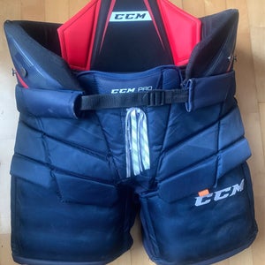 CCM Pro Hockey Goalie Pants Sr L (Used)