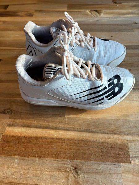 New balance youth cleats