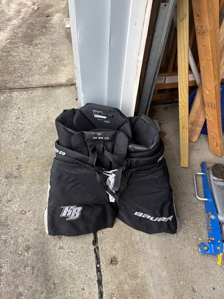 Senior Small 2024 Bauer Itech Profile Hockey Goalie Pants (Used)