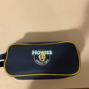 HOWIES HOCKEY ACCESSORY BAG. 
 brand new