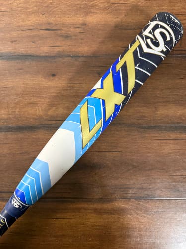 Louisville Slugger LXT 30/19 (-11) Fastpitch Softball Bat