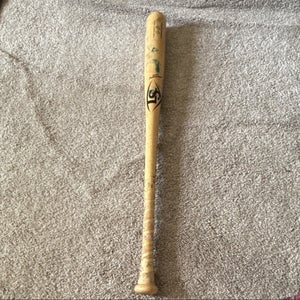 Louisville Slugger Maple Wood Bat MLB Prime CB35 Cody Bellinger 33 inch