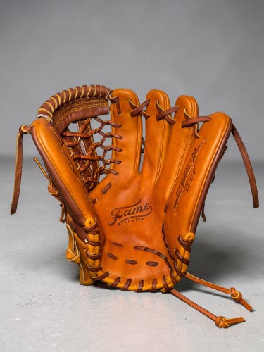 Buckler Horween RH Baseball Glove 12.75" (New)