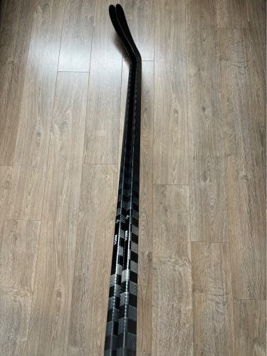 Senior Extra Lite Left Hand Hockey Stick P28M 75 Flex Pro Stock (New)