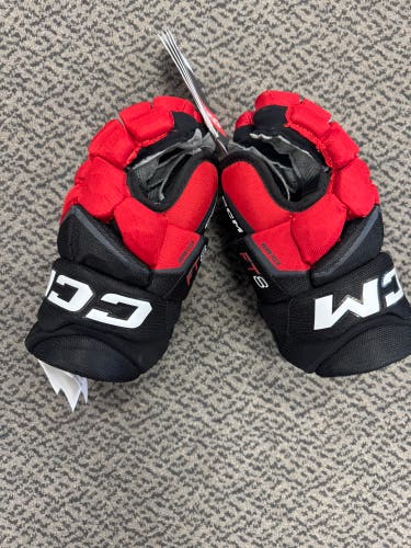 CCM JetSpeed FT8 Gloves 13" (New)