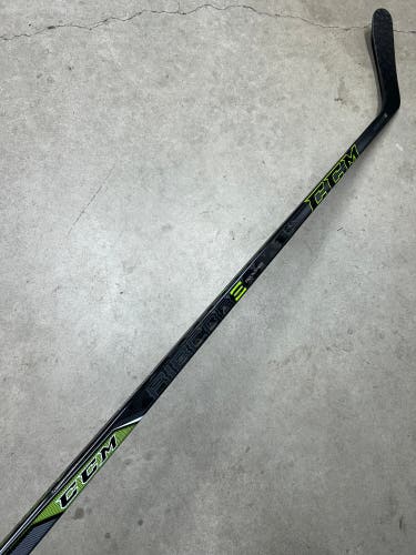 90 Flex P29 Senior CCM Ribcore Reckoner Left Hand Hockey Stick Pro Stock NHL (New)