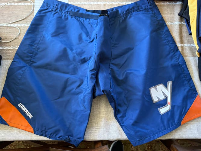 Pro Stock NY Islanders Stadium Series Large Warrior Pant Shell Pro Stock (New)