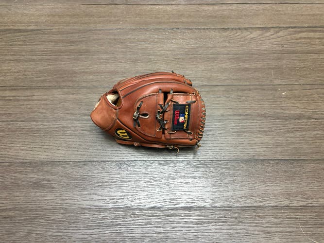 Wilson A1920 Conform 11.5" Two Piece Web
