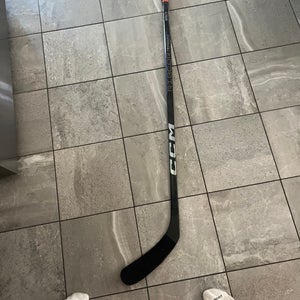 Junior CCM Ribcor Trigger 9 Pro Right Handed Hockey Stick 40 Flex (Used)