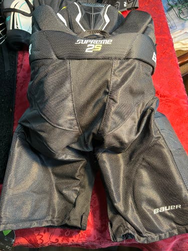 Junior Large Bauer Supreme 2S Hockey Pants (Used)