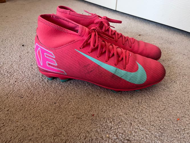Pink Unisex Size M 9.0 (W 10.0) Nike Mercurial superfly 9 Cleats (Used)