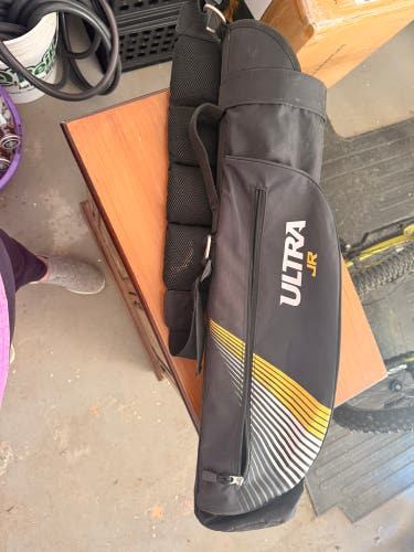 Unisex Wilson Carry Bag (Used)