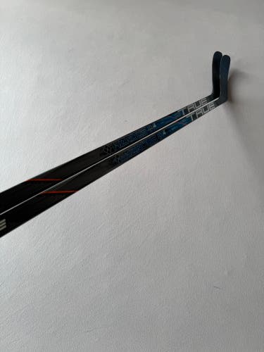 *2 Pack* of New 75 Flex T27 Senior True HZRDUS 9x4 Left Handed Hockey Sticks