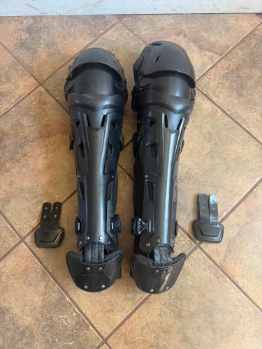 Rawlings Mach Catcher's Leg Guard