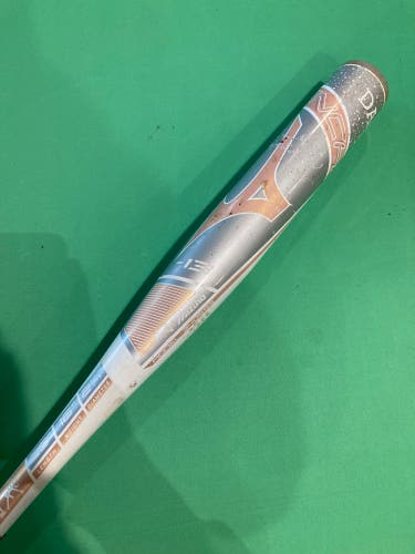Mizuno Finch Alloy Fastpitch Softball Bat (-13) 16 oz 29"