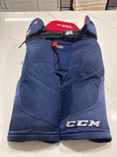 Junior Medium CCM JetSpeed FT4 Pro Hockey Pants (Used)