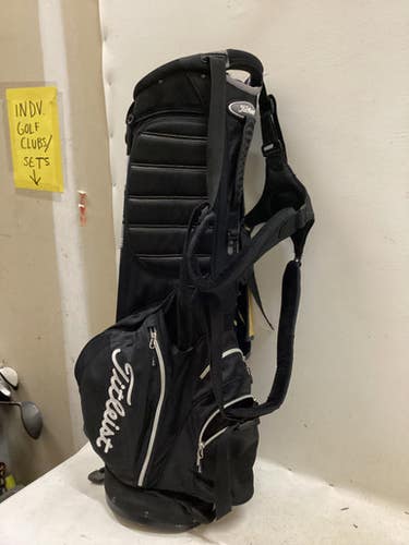 Used Titleist 6 WAY STAND BAG Mens Stand Bag Black 11725-S000496583