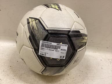 Used Umbro 4 All Size Soccer Ball White 5 11725-S000498439