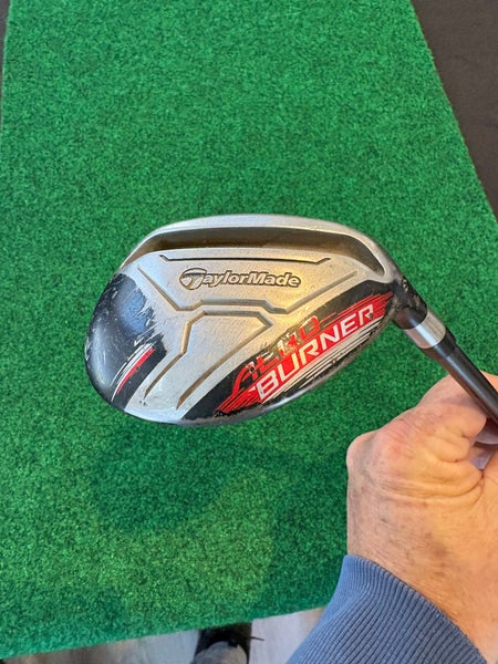 Golf Club Hybrid: TaylorMade AeroBurner hybrid golf club,