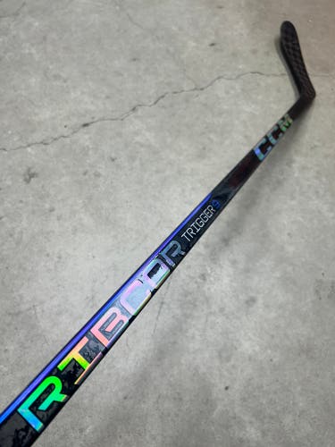 75 Flex P28 Senior CCM RibCor Trigger 9 Left Hand Hockey Stick Pro Stock (New)