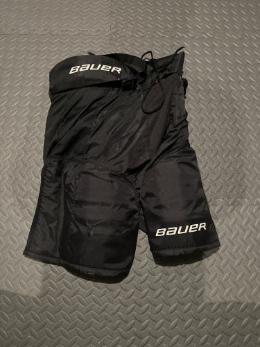 Senior Small Bauer X60 Hockey Pants (Used)