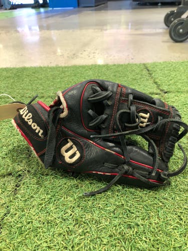 Wilson A950 RH Infield Baseball Glove 11.5" (Used)