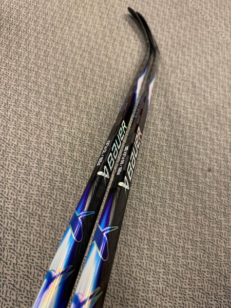 2-Pack Senior Bauer Vapor Flylite Right Handed Hockey Stick 70 Flex (New)