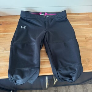 Black Youth Medium Under Armour Game Pants