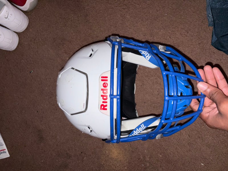 Adult Large Riddell SpeedFlex Helmet (Used) | SidelineSwap | Buy and ...