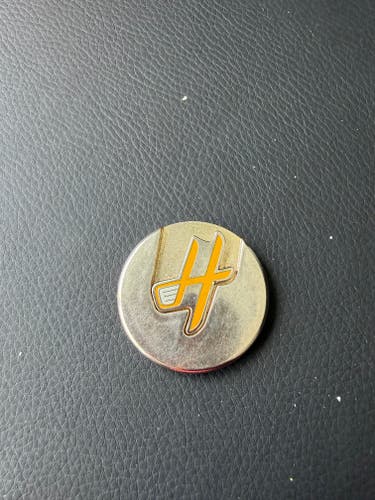 RARE The Harvester Club Iowa Gold Golf Ball Marker w/ Removable Magnet
