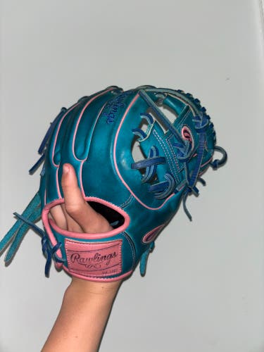 Rawlings Heart of the Hide RH Infield Baseball Glove 11.5" (Used)