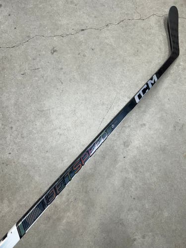 80 Flex P28 Senior CCM Jetspeed FT6 Pro Left Hand Hockey Stick Pro Stock (Used)